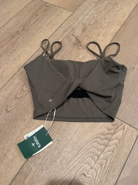 HALARA Olive Cropped Sports Brami